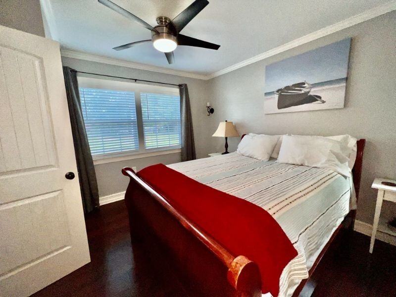 1212 Tung Hill Dr - Photo 3 of 14