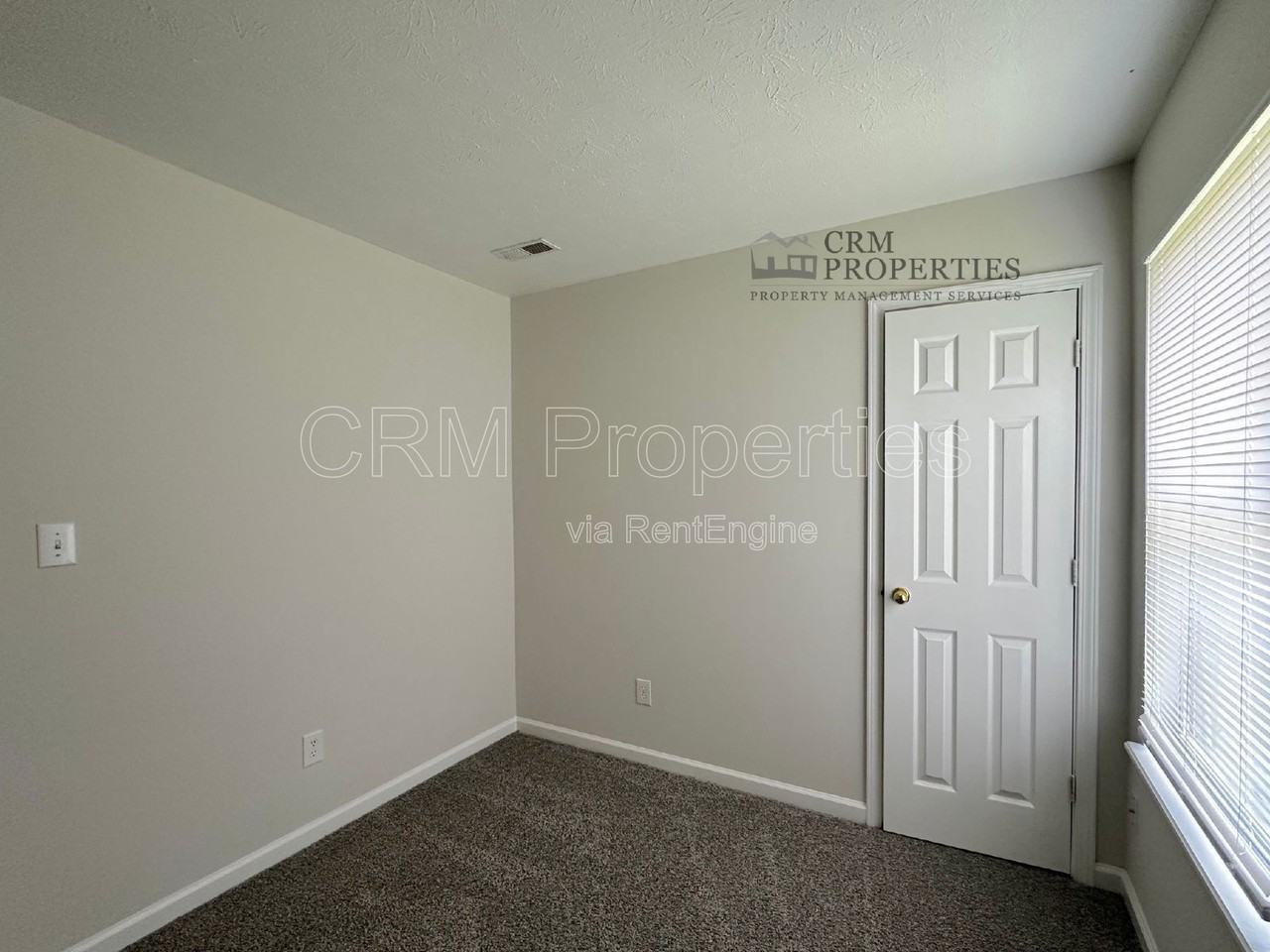 7202 Parklake Cir - Photo 7 of 15