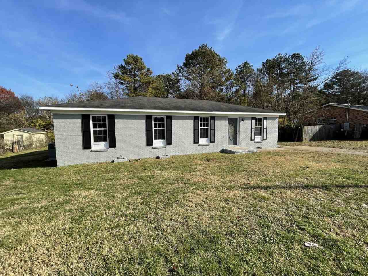 4002 Offutt Ct Nw #8788233 - Photo 2 of 9