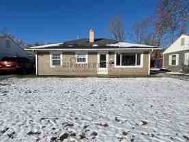 1008 E Fischer St - Photo 1 of 1