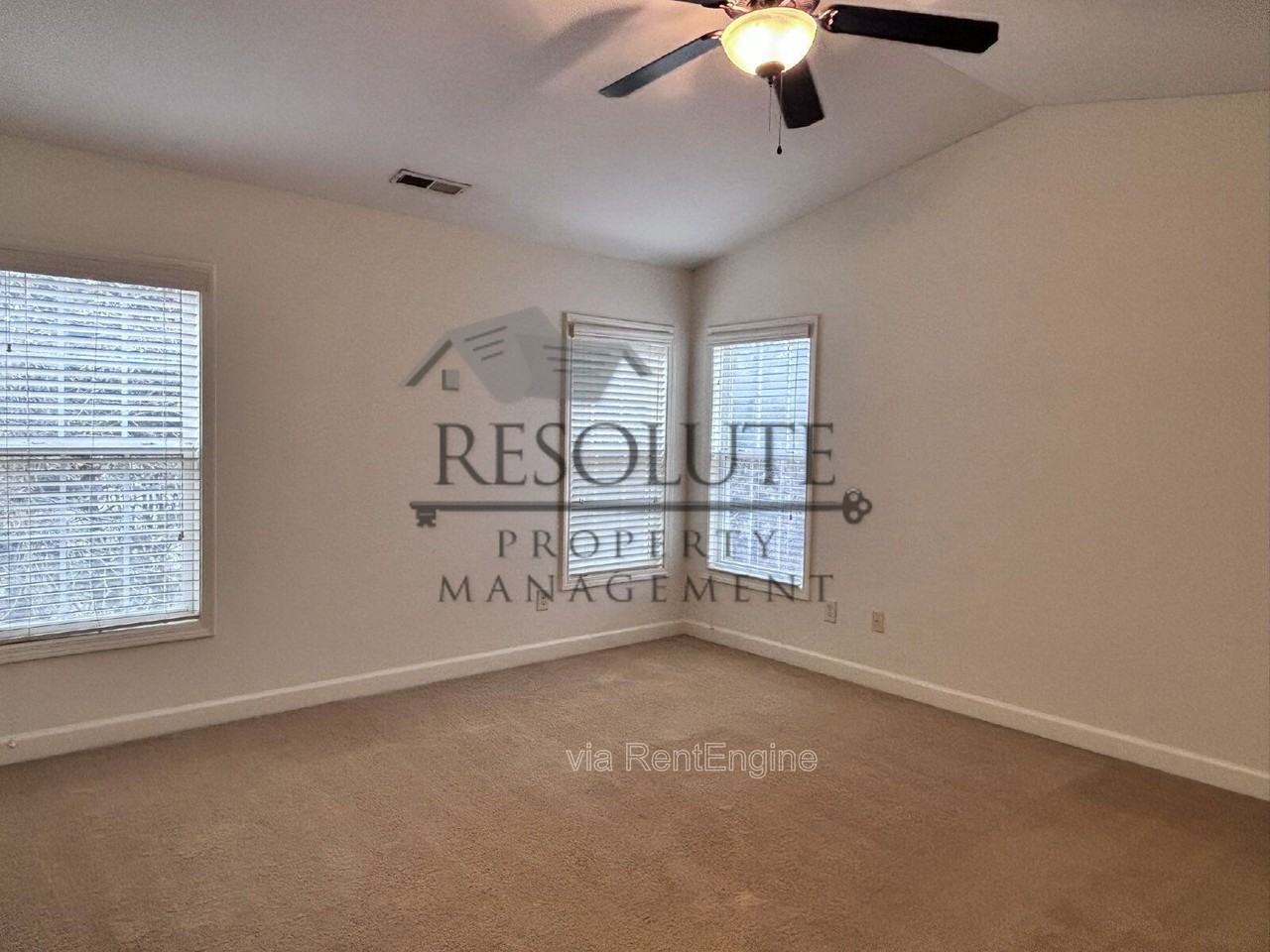 6110 San Marcos Way - Photo 5 of 15