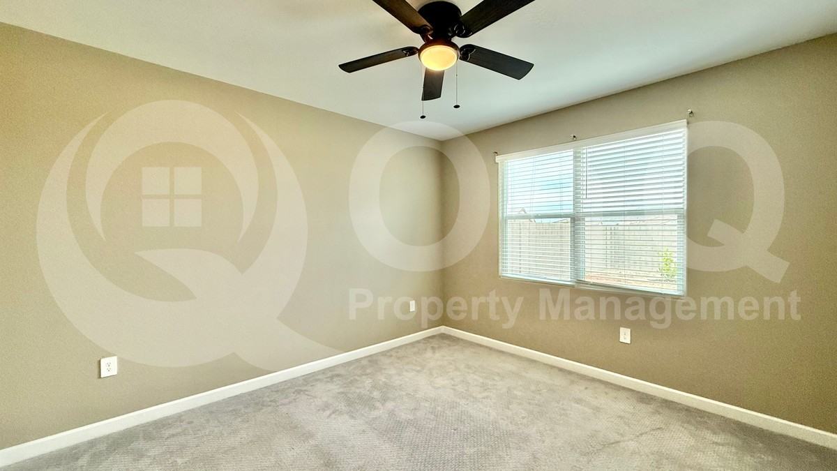 24162 W Verlea Dr - Photo 7 of 20