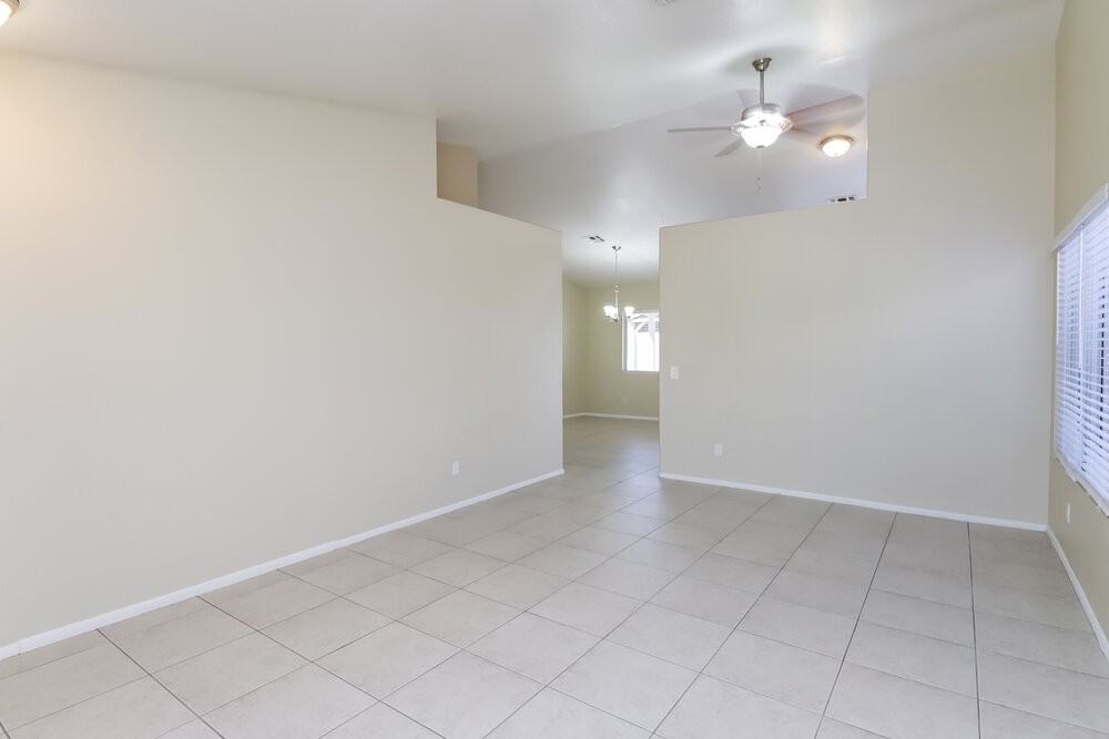 16048 W Desert Bloom St - Photo 4 of 16