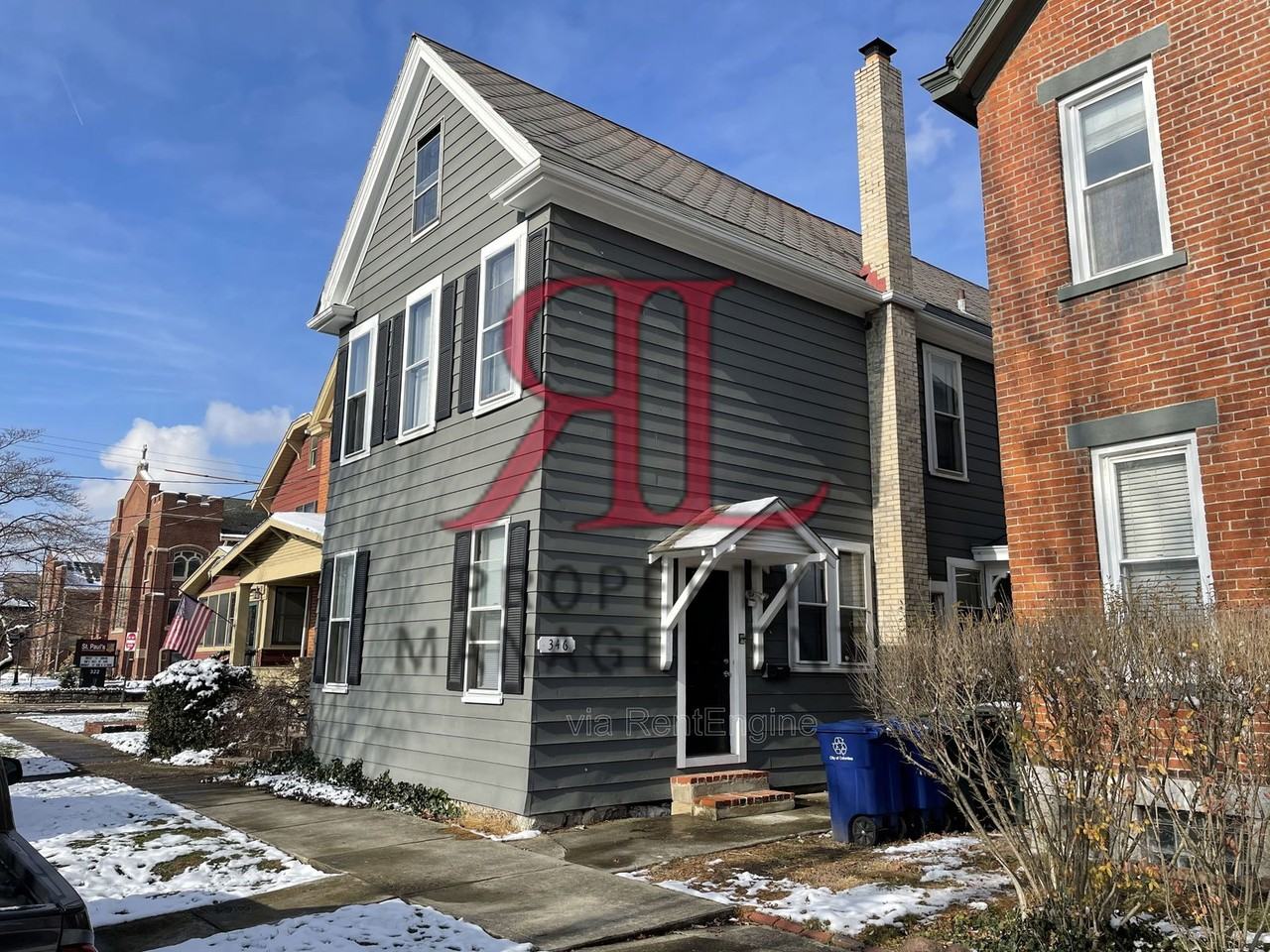 346 Stewart Ave - Photo 2 of 20