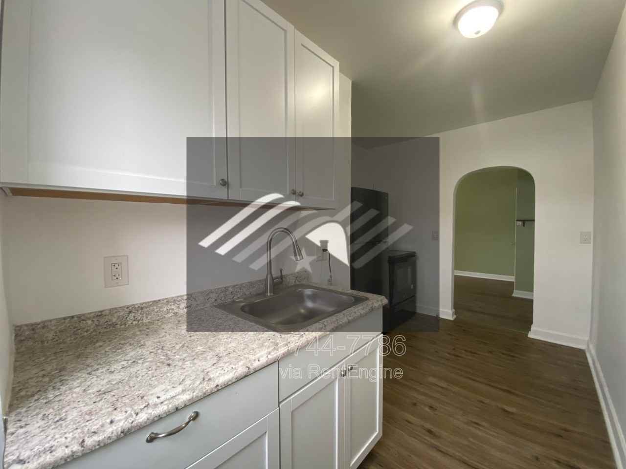 408 N Wayne St #9 - Photo 4 of 7