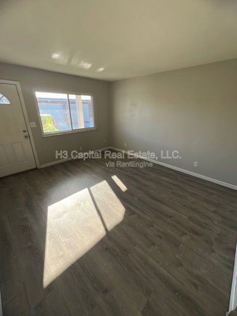 3214 Kilarney Dr #B - Photo 3 of 10