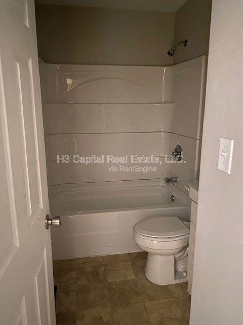 3214 Kilarney Dr #B - Photo 7 of 10