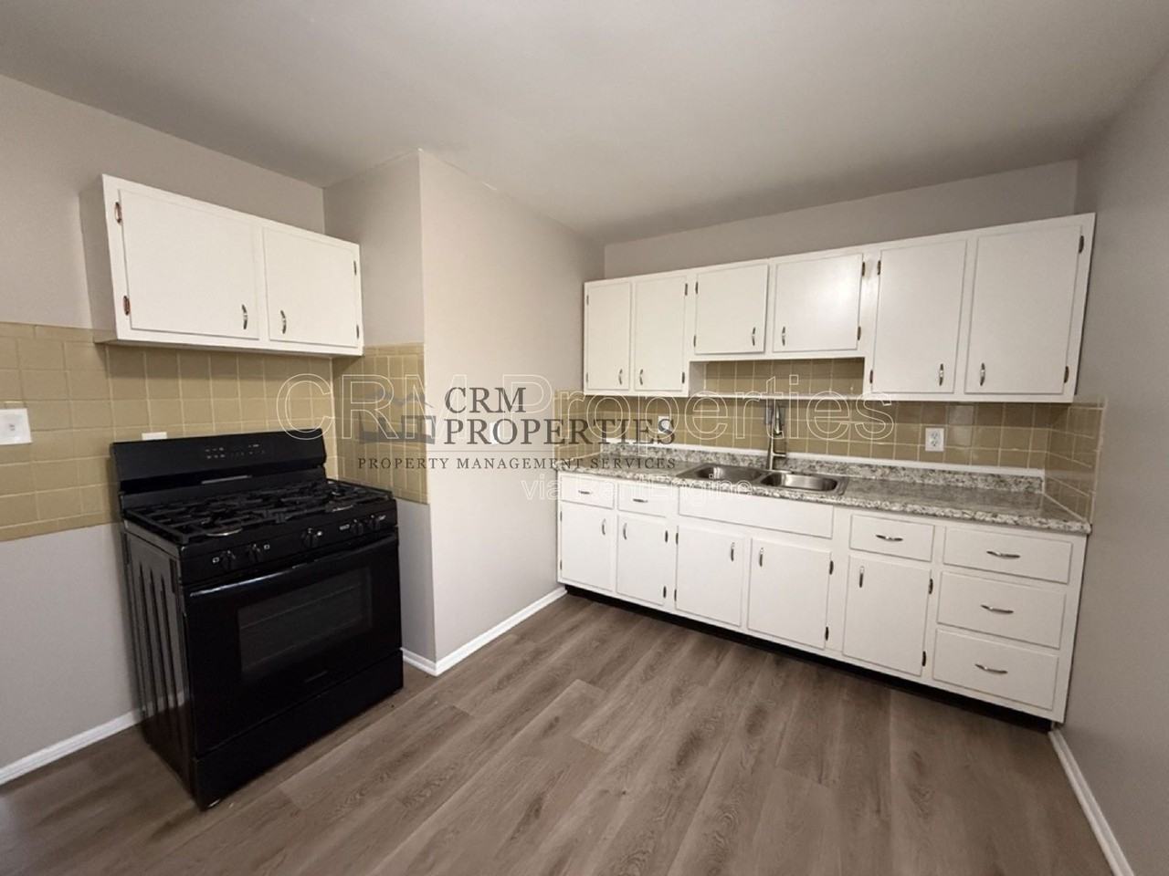 3156 N Dequincy St - Photo 5 of 21