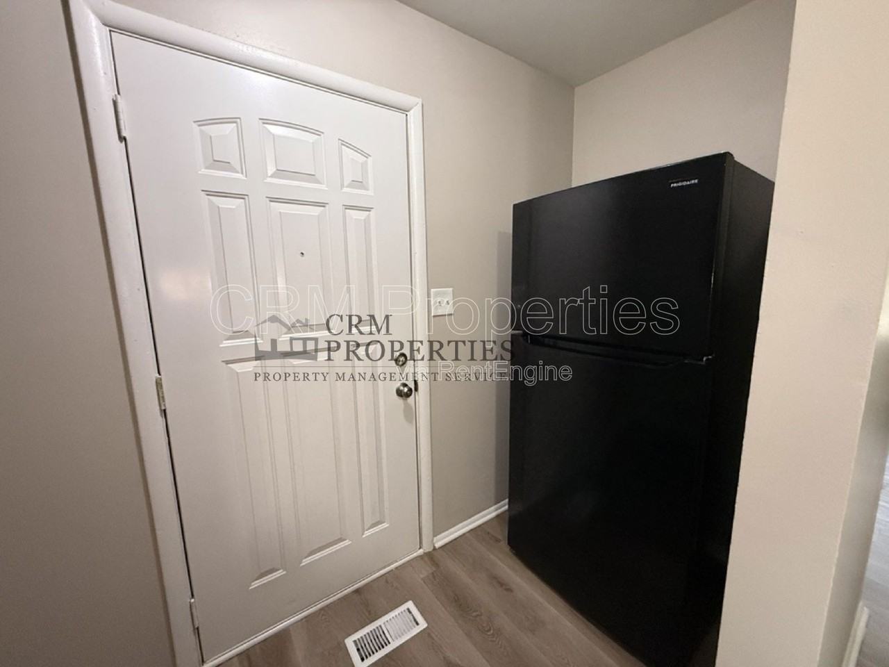 3156 N Dequincy St - Photo 7 of 21