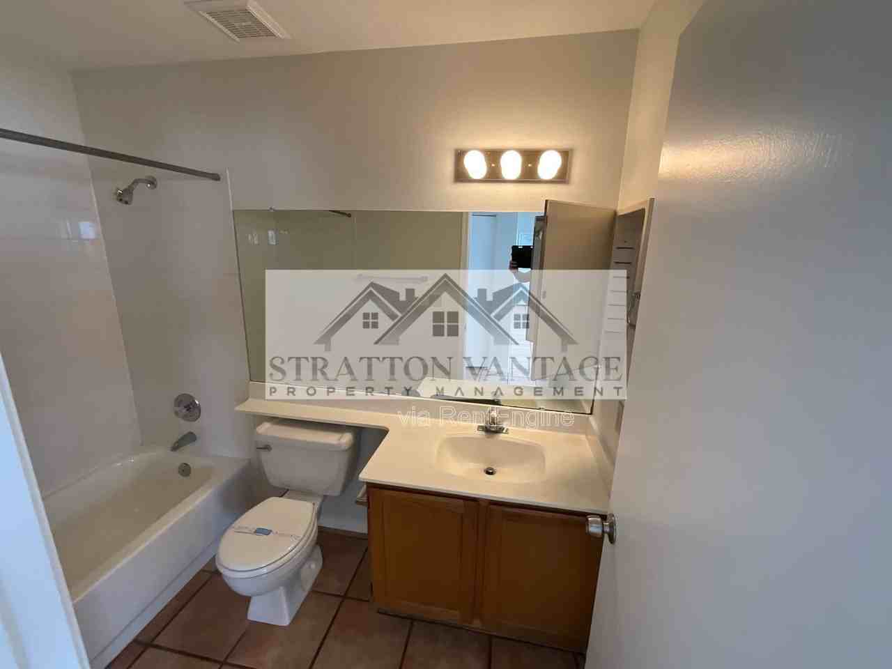 441 S Maple #148 - Photo 5 of 10