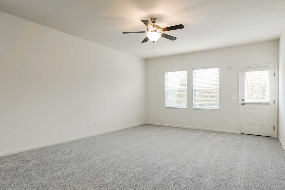 1312 Solace Way - Photo 4 of 17