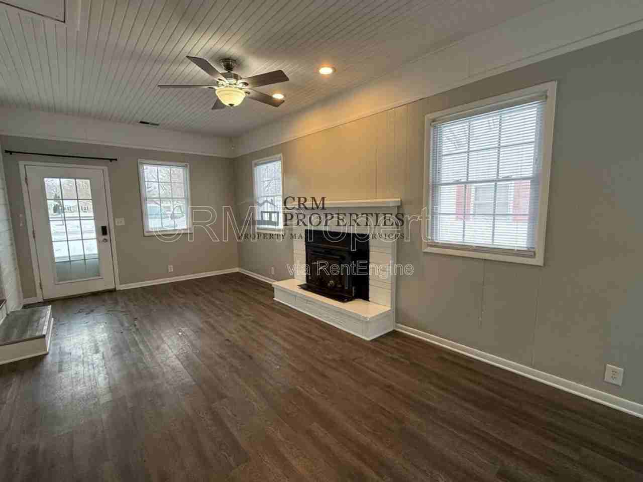 513 James Dr - Photo 3 of 33