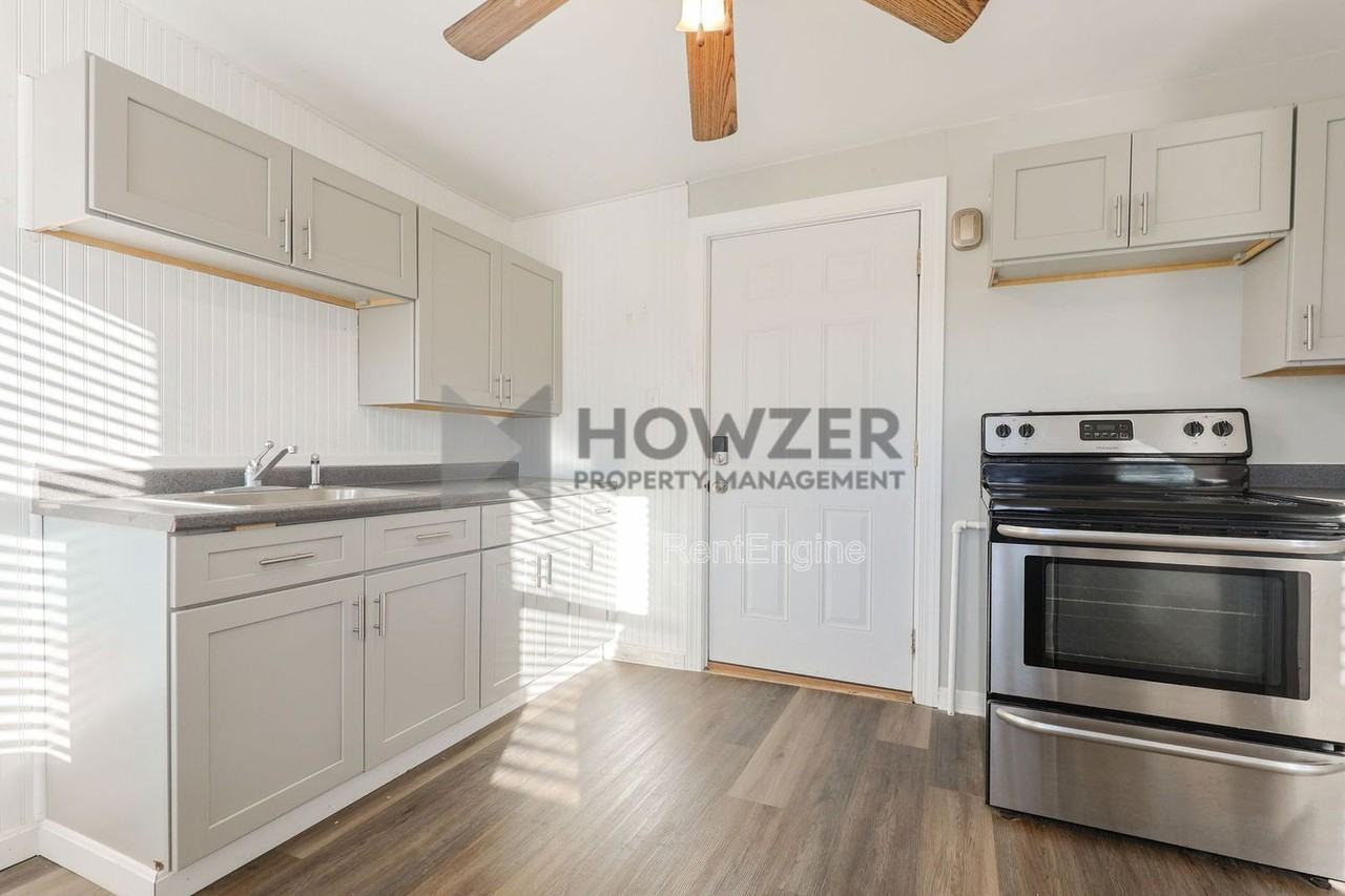 10 Atherton Rd #5 - Photo 2 of 19