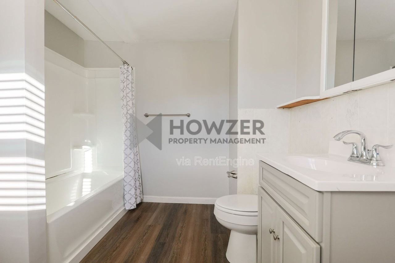 10 Atherton Rd #5 - Photo 7 of 19