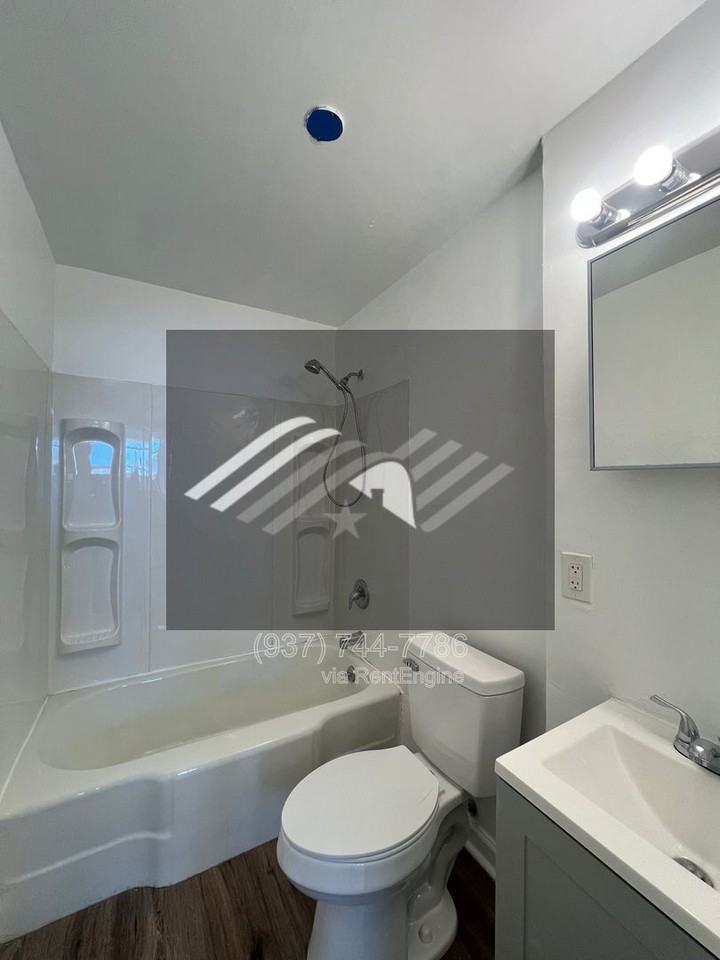 408 N Wayne St #6 - Photo 7 of 8