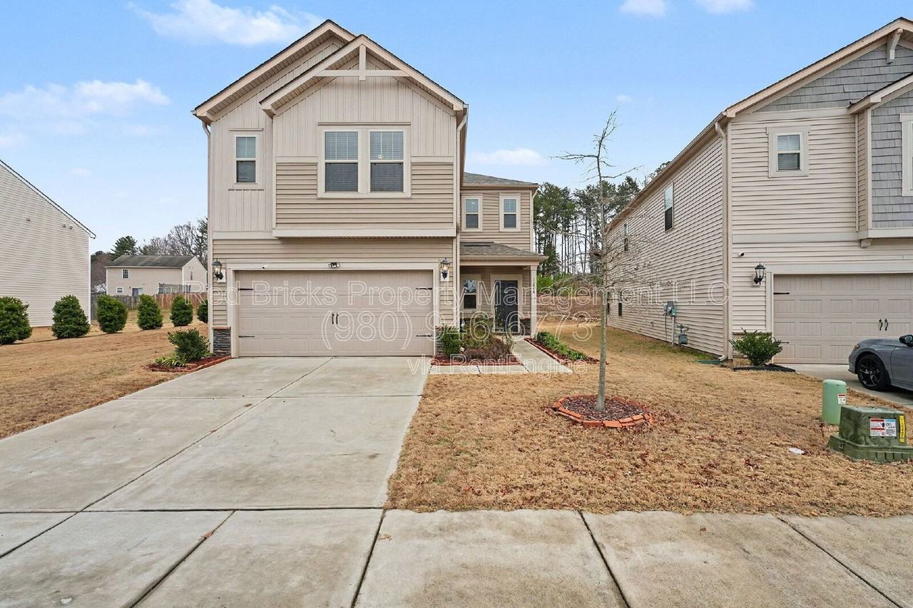 11948 Red Leaf Dr - Photo 2 of 44