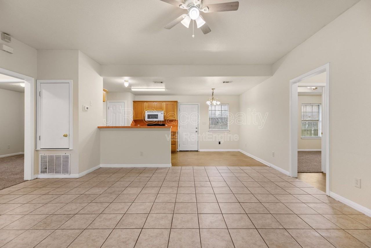 109 Apple Ln - Photo 5 of 21