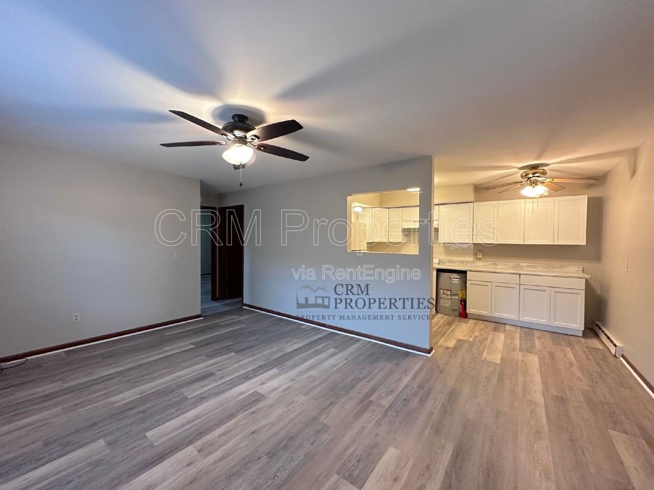 9207 E 12th St - Photo 5 of 24