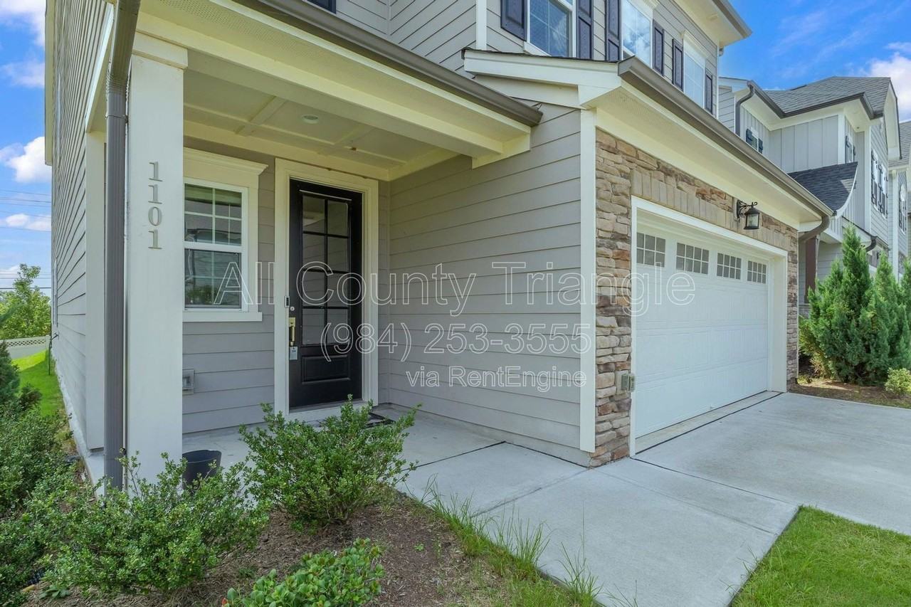 1101 Premier Key Dr - Photo 6 of 50