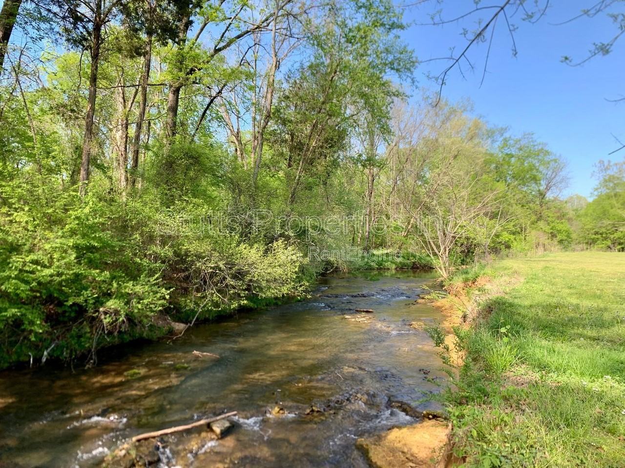 2424 Roberts Ln #G65 - Photo 3 of 15