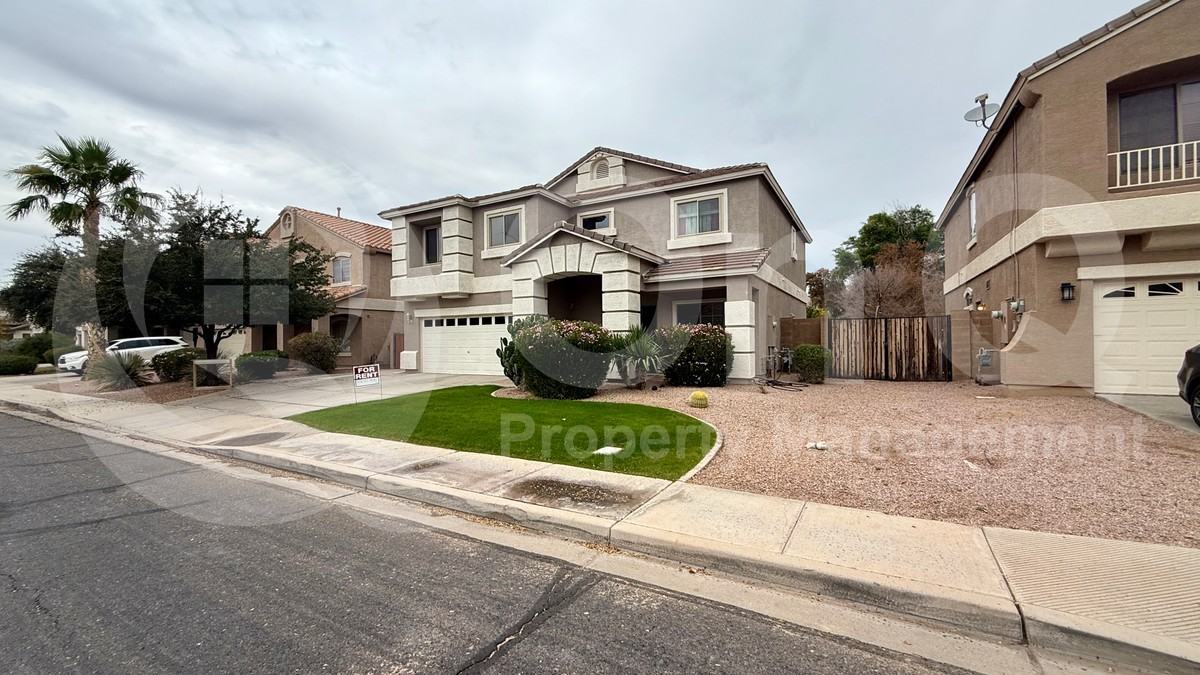 4122 E Westchester Dr - Photo 3 of 9