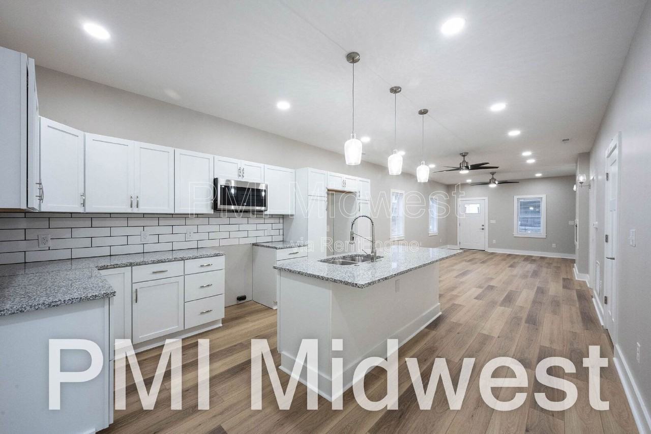 20 Schiller St - Photo 5 of 16