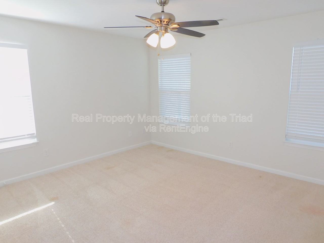 117 Sommerwall Pl - Photo 7 of 19