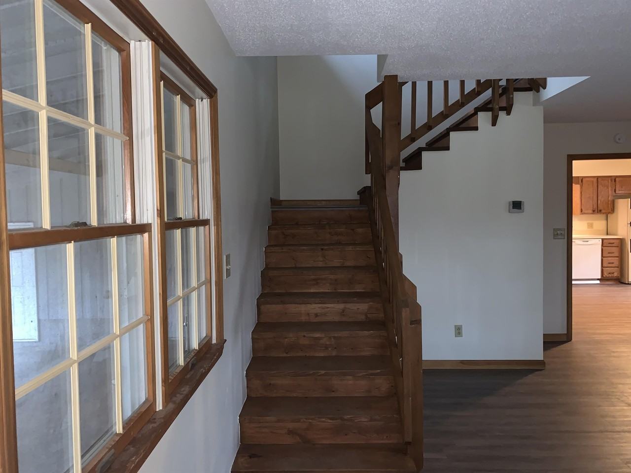 518 Eliada Home Rd - Photo 3 of 10