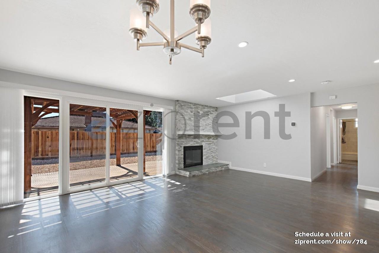 31273 Birkdale Way - Photo 4 of 15