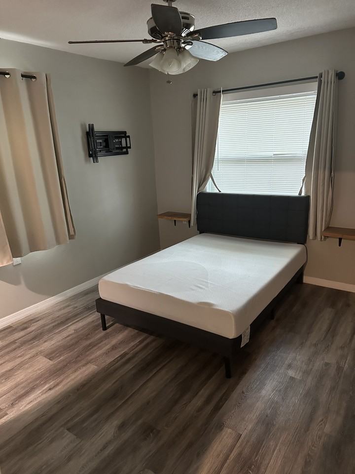 2700 2nd St #FULL - Photo 5 of 7