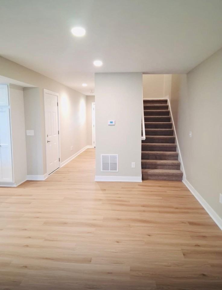 2060 Lion Gate Dr #18 - Photo 6 of 11