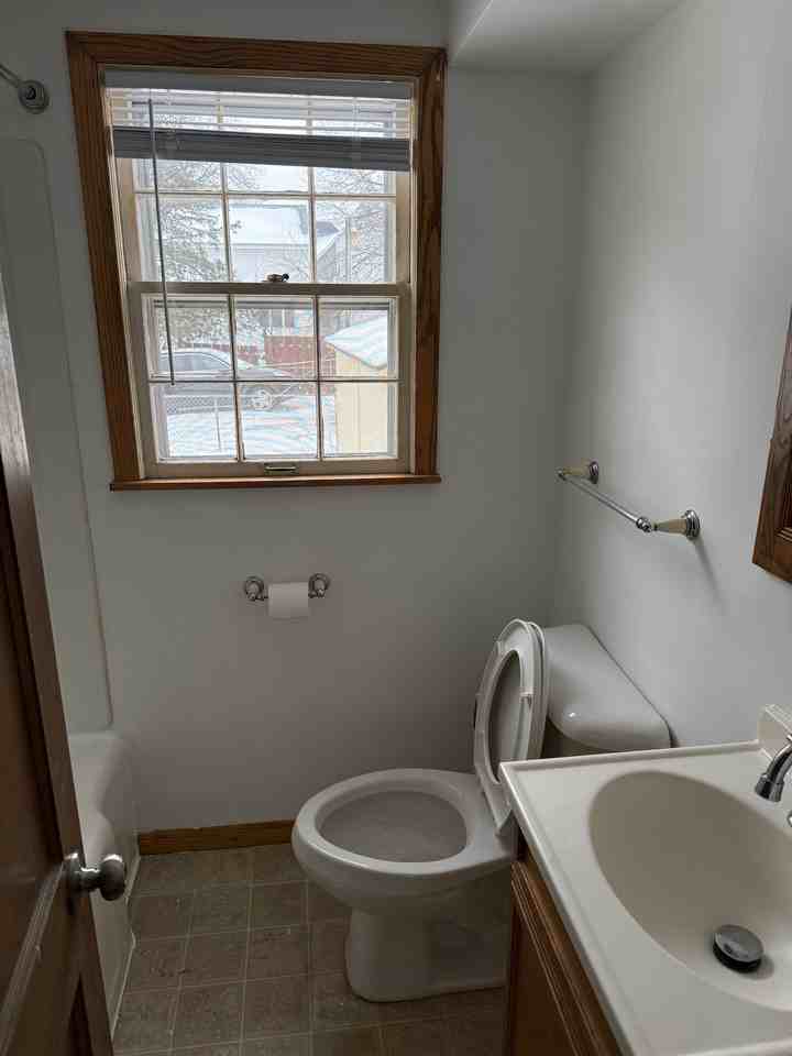 994 Oakdale Ave #1 - Photo 7 of 21