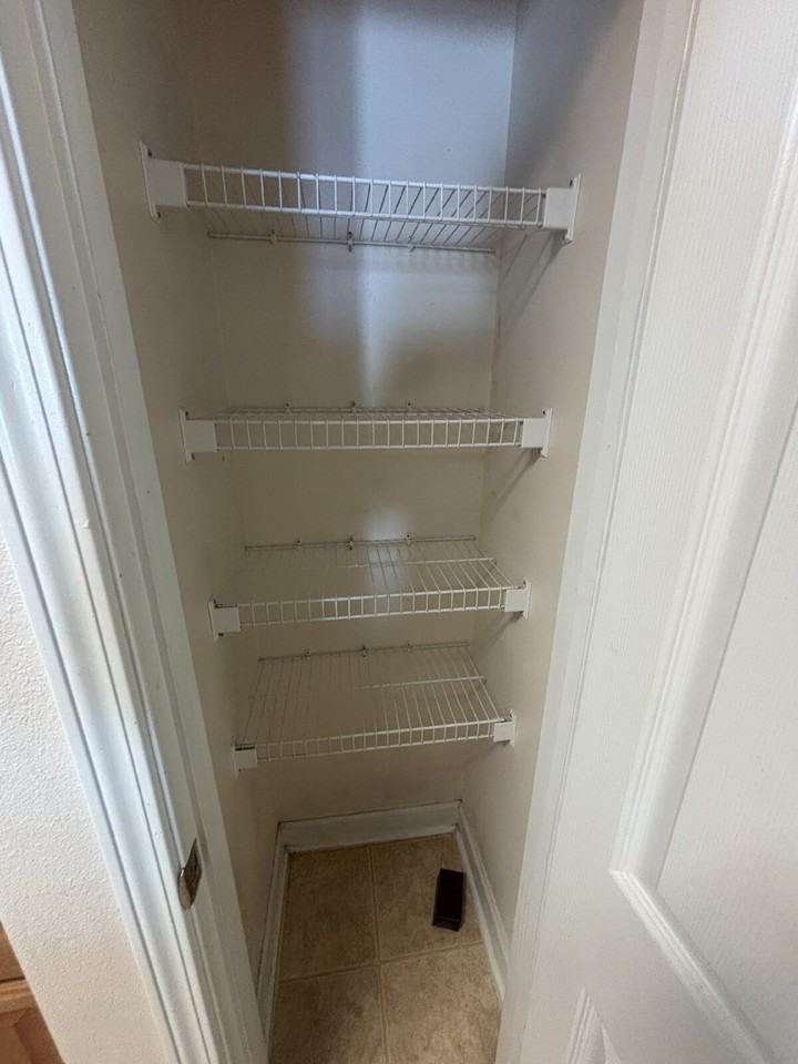 18123 Back Stretch Ln - Photo 7 of 25