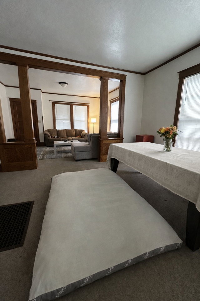 446 Lake St - Photo 6 of 20