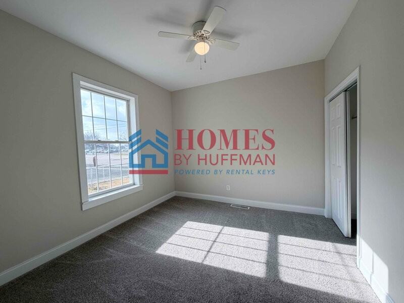 1525 Dresden St - Photo 7 of 11