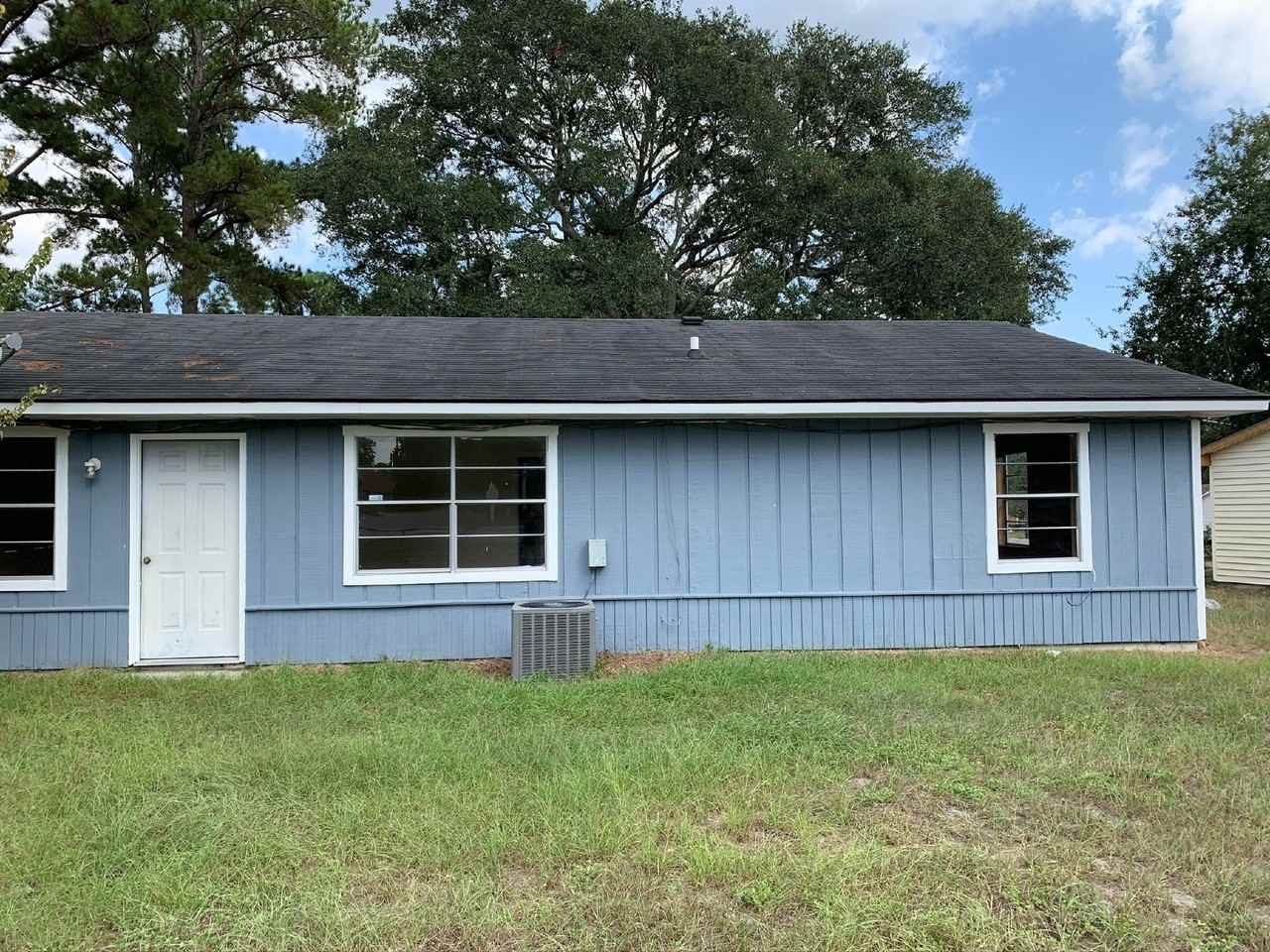 152 Cherokee Cir - Photo 2 of 13