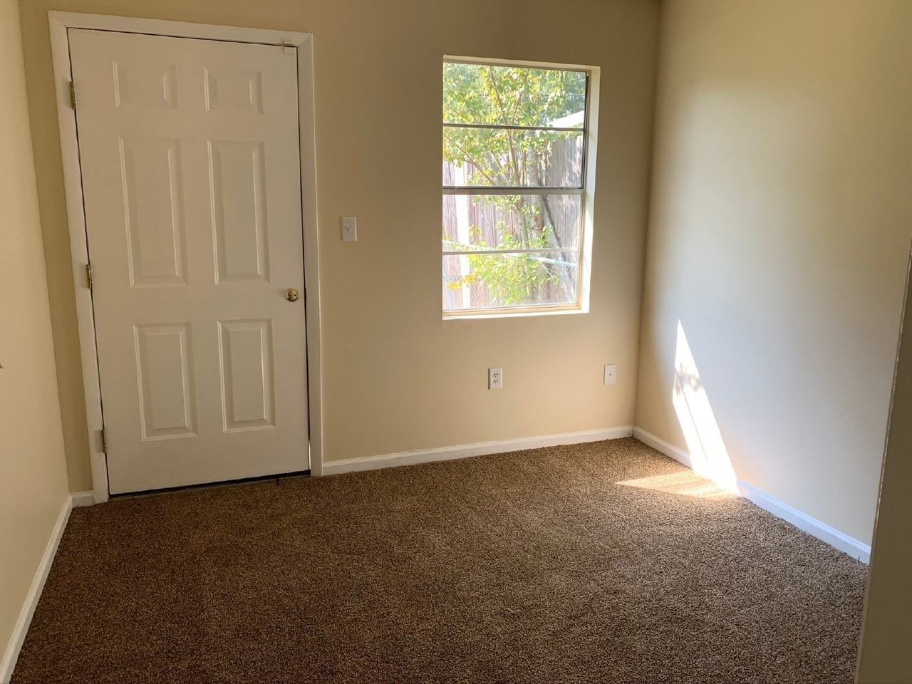 152 Cherokee Cir - Photo 6 of 13