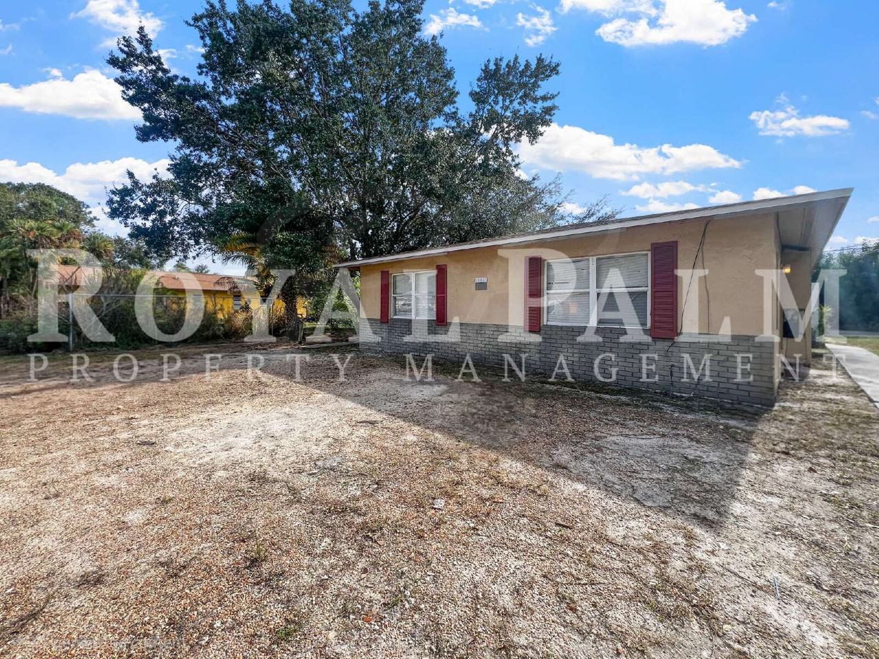 13037 1st St - Photo 5 of 24