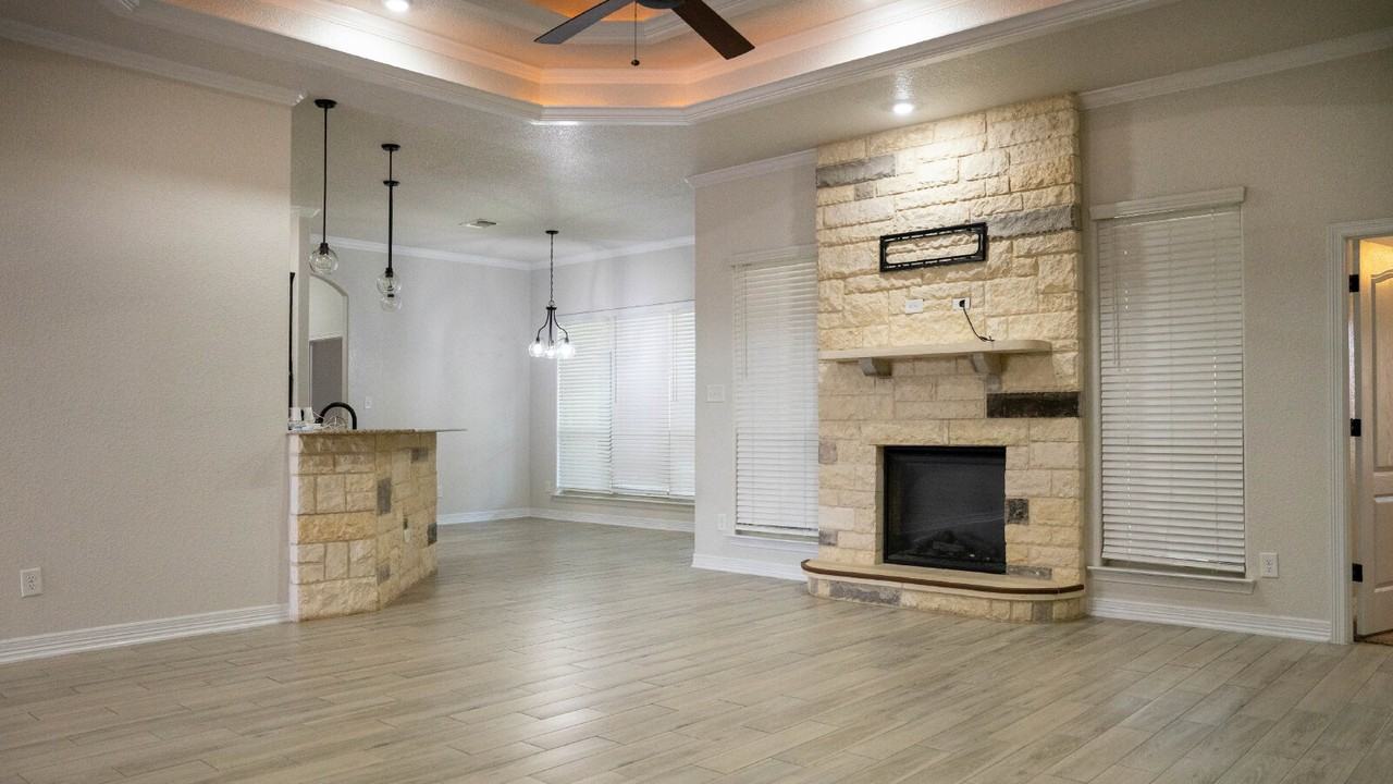 8006 Preston Hollow Dr - Photo 7 of 31