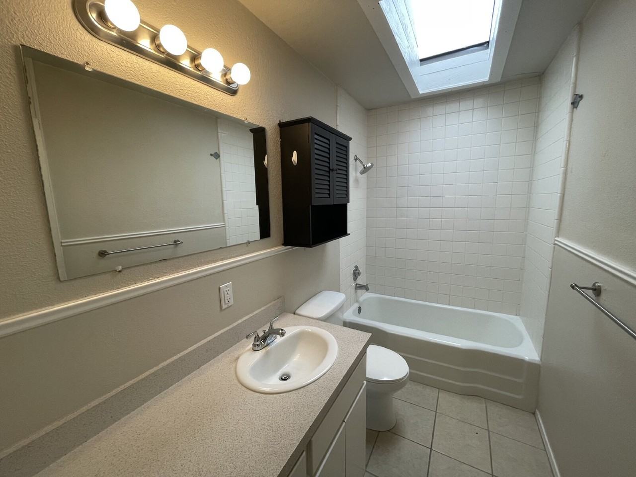 2507 Kenosha Ave - Photo 6 of 7