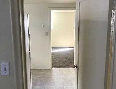 3857 Adams Ave - Photo 6 of 9