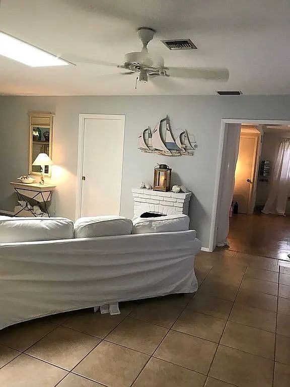 1304 De Prie Rd - Photo 4 of 11