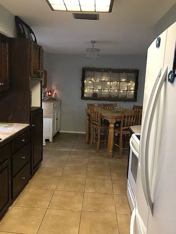 1304 De Prie Rd - Photo 6 of 11