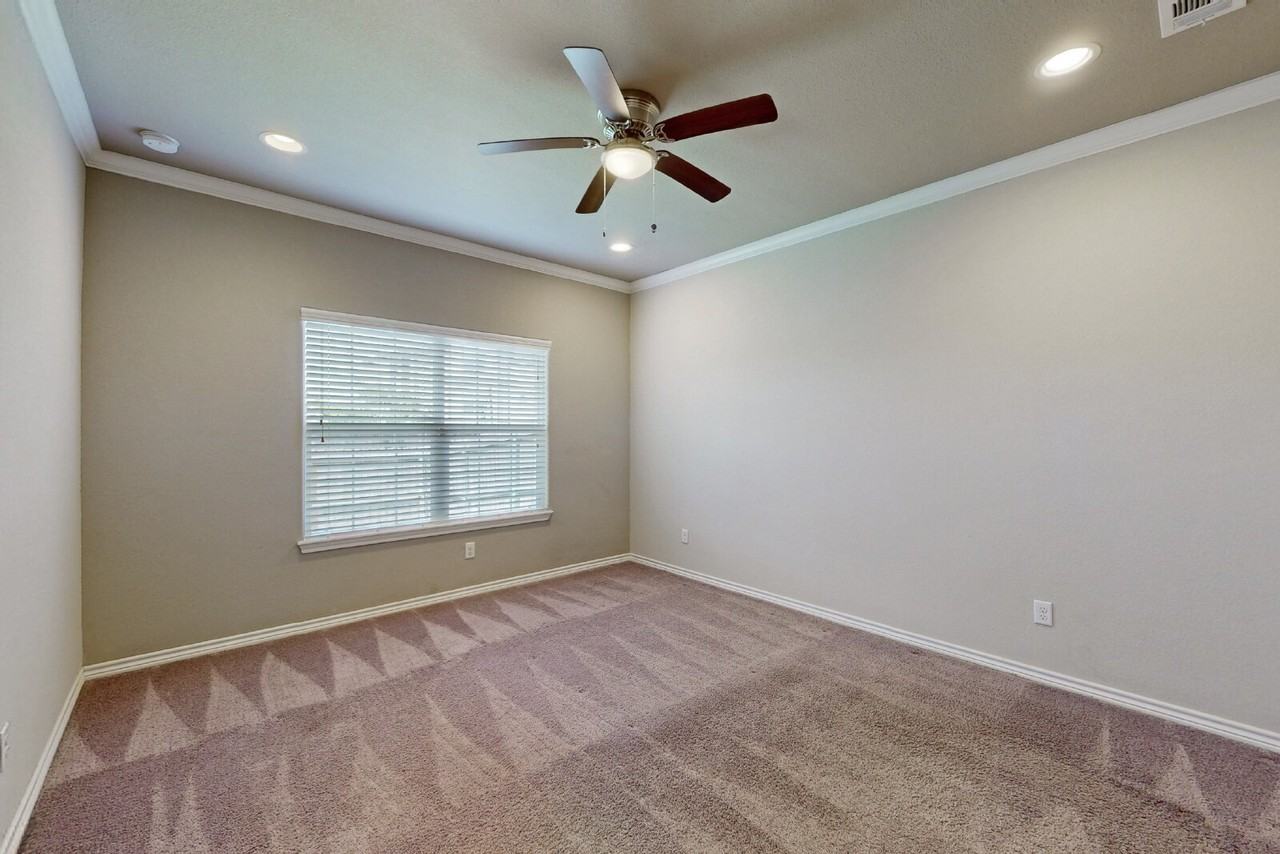 1447 Buena Vis - Photo 7 of 15