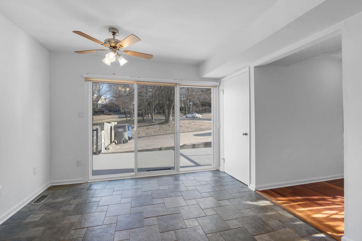 2636 E Side Dr - Photo 5 of 19