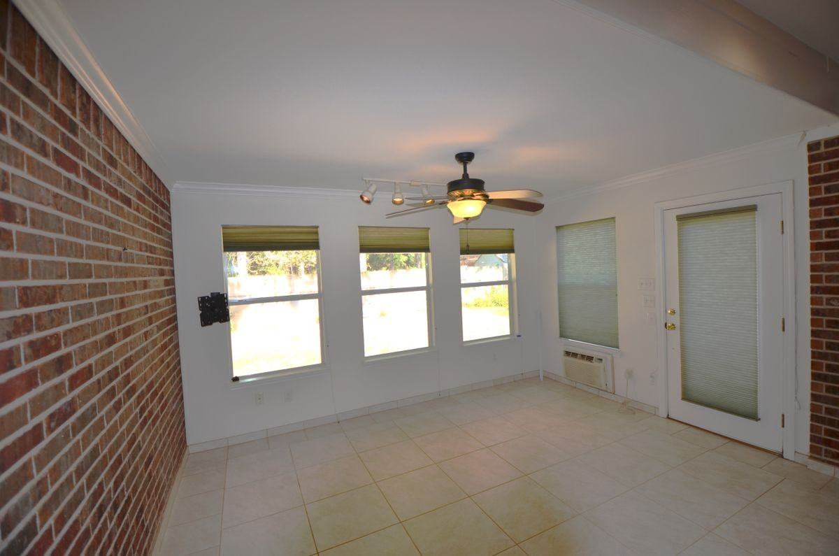 21349 Terreton Springs Dr - Photo 3 of 8