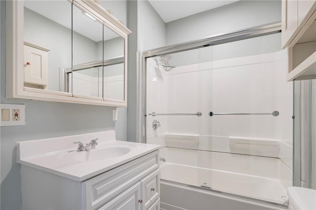 149 Pomona Ave ##1 - Photo 7 of 14