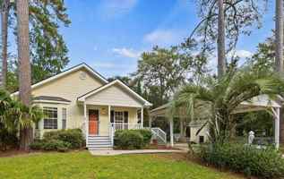 featured image of 65 River Tree Cir