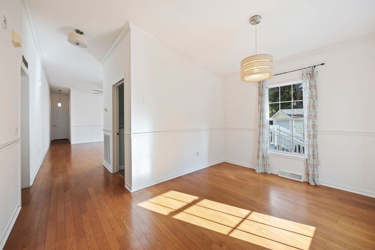 65 River Tree Cir - Photo 4 of 49