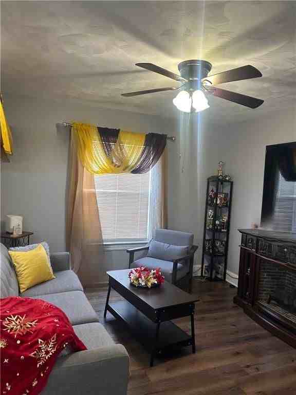 194 Francis Ave ##2 - Photo 2 of 8